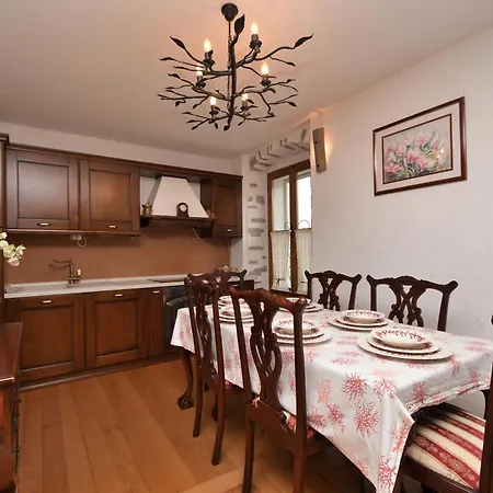 House Losinj * Mali Losinj