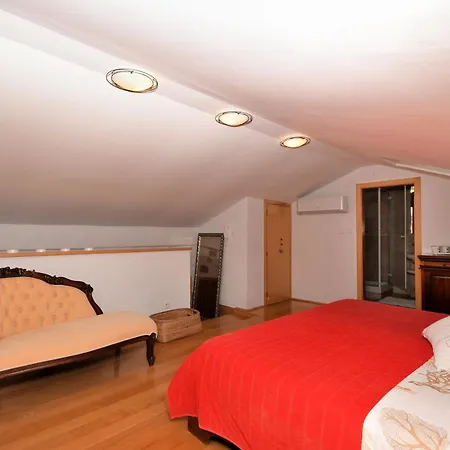 Vikendica House Losinj