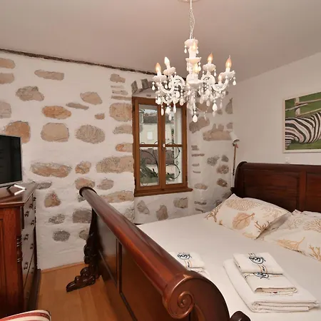 House Losinj Vikendica *